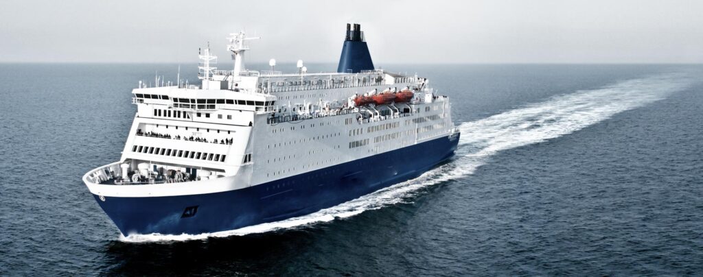 ferry toulon