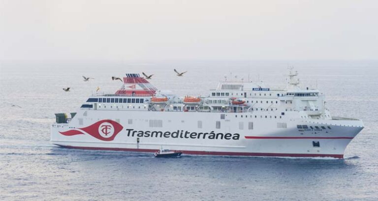 découvrez tout ce qu'il faut savoir sur armas ferry, la compagnie maritime qui relie les îles avec confort et efficacité. informations sur les itinéraires, les horaires, les tarifs et les services à bord pour un voyage inoubliable.