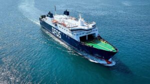 découvrez la liaison algesiras-tanger, un lien maritime essentiel entre l'espagne et le maroc. explorez les options de ferry, les horaires et les informations pratiques pour un voyage agréable entre ces deux destinations.